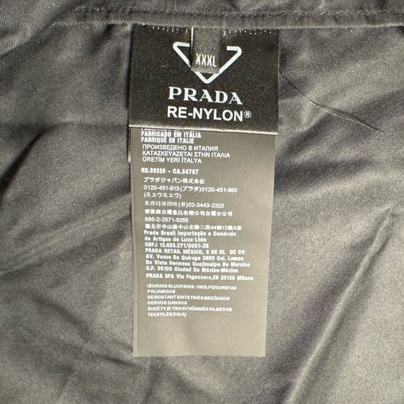 PRADA Re-Nylon Jacket - Picture 6 of 6